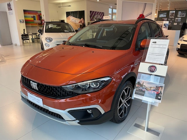 Tipo Hatchback My23 1.5 Hybrid130cv Dct Hb Cross