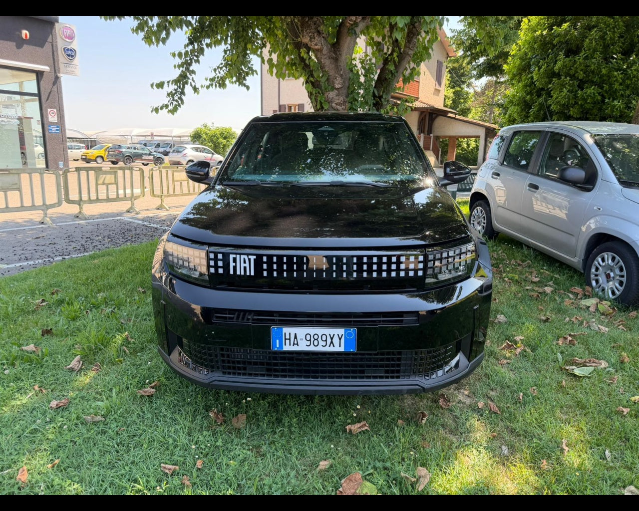 GRANDE PANDA HYBRID ICON 110CV