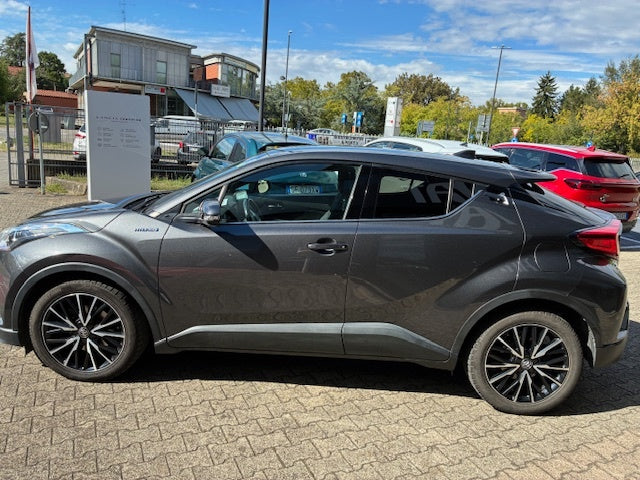 TOYOTA C-HR 1.8 HYBRID TREND