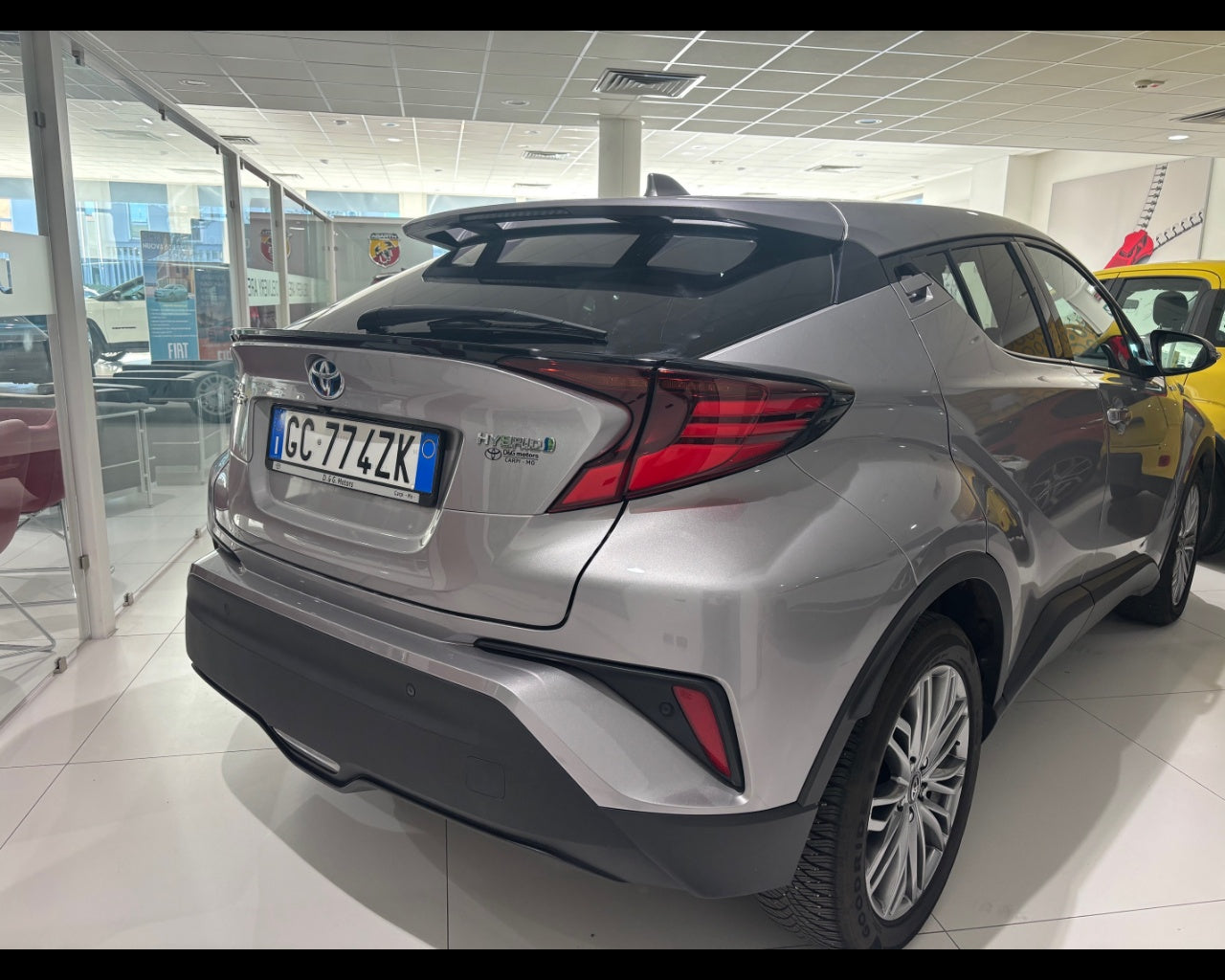 TOYOTA C-HR