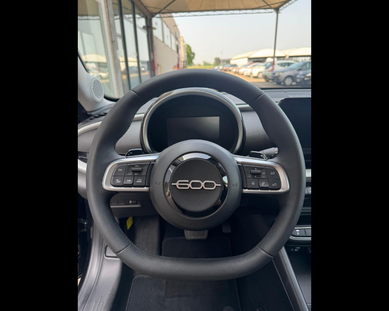 600 600 1.2 Hybrid 100cv