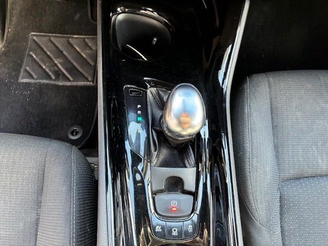TOYOTA C-HR 1.8 HYBRID TREND