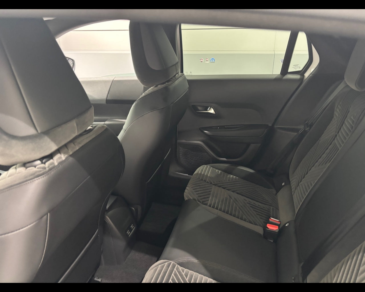 Nuova Ypsilon Ibrida Lx 1.2 100cv Ibrida