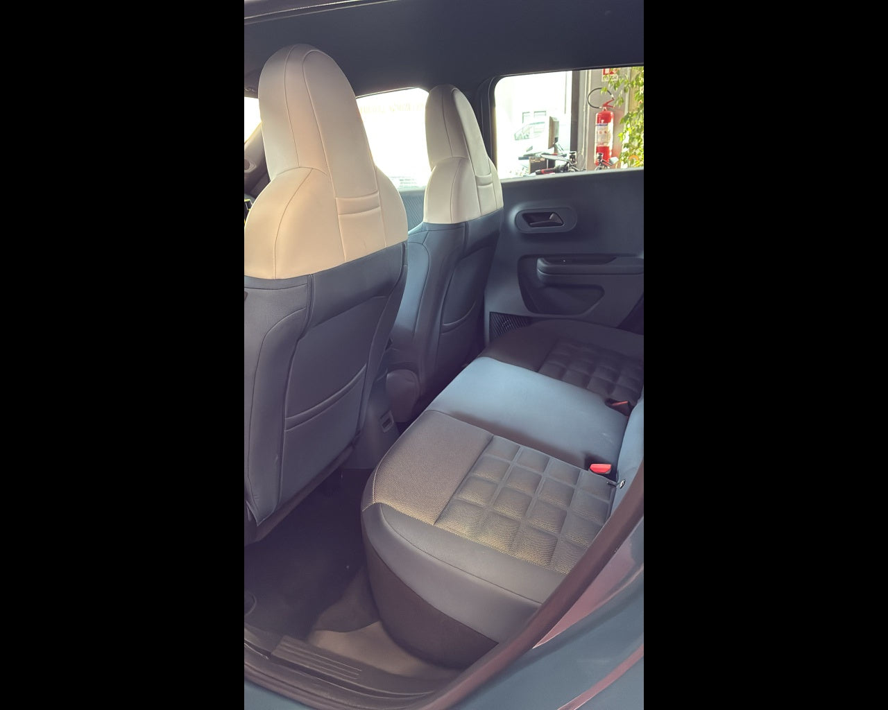 Grande Panda Hybrid La Prima 1.2 Hybrid 100cv