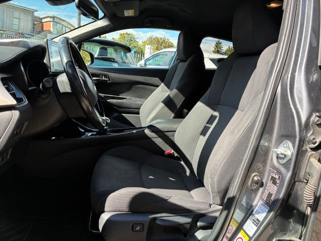 TOYOTA C-HR 1.8 HYBRID TREND