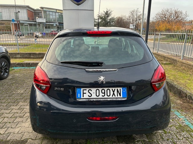 PEUGEOT 208 1.2 BZ