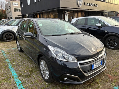 PEUGEOT 208 1.2 BZ