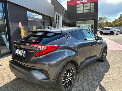 TOYOTA C-HR 1.8 HYBRID TREND