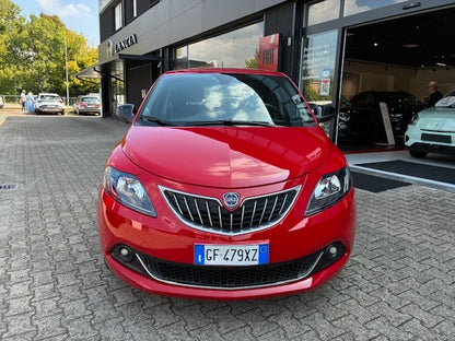LANCIA Y 1.0 HYBRID 70CV GOLD