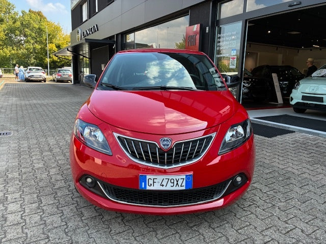 LANCIA Y 1.0 HYBRID 70CV GOLD