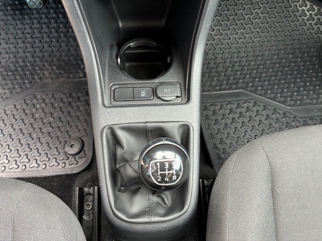 VOLKSWAGEN UP 1.0 BZ SPORT