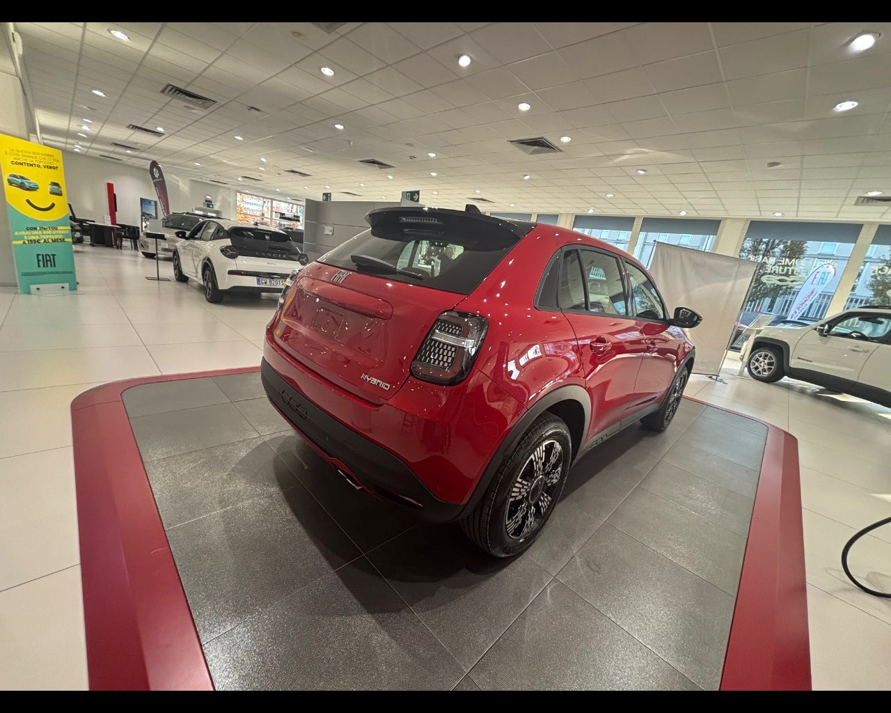 600 Hybrid Icon 1.2 Hybrid 145cv