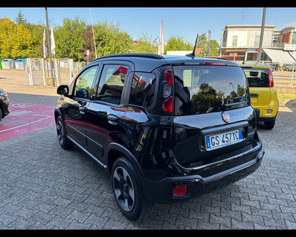 NUOVA PANDA 1.0 HYBRID 70CV CROSS
