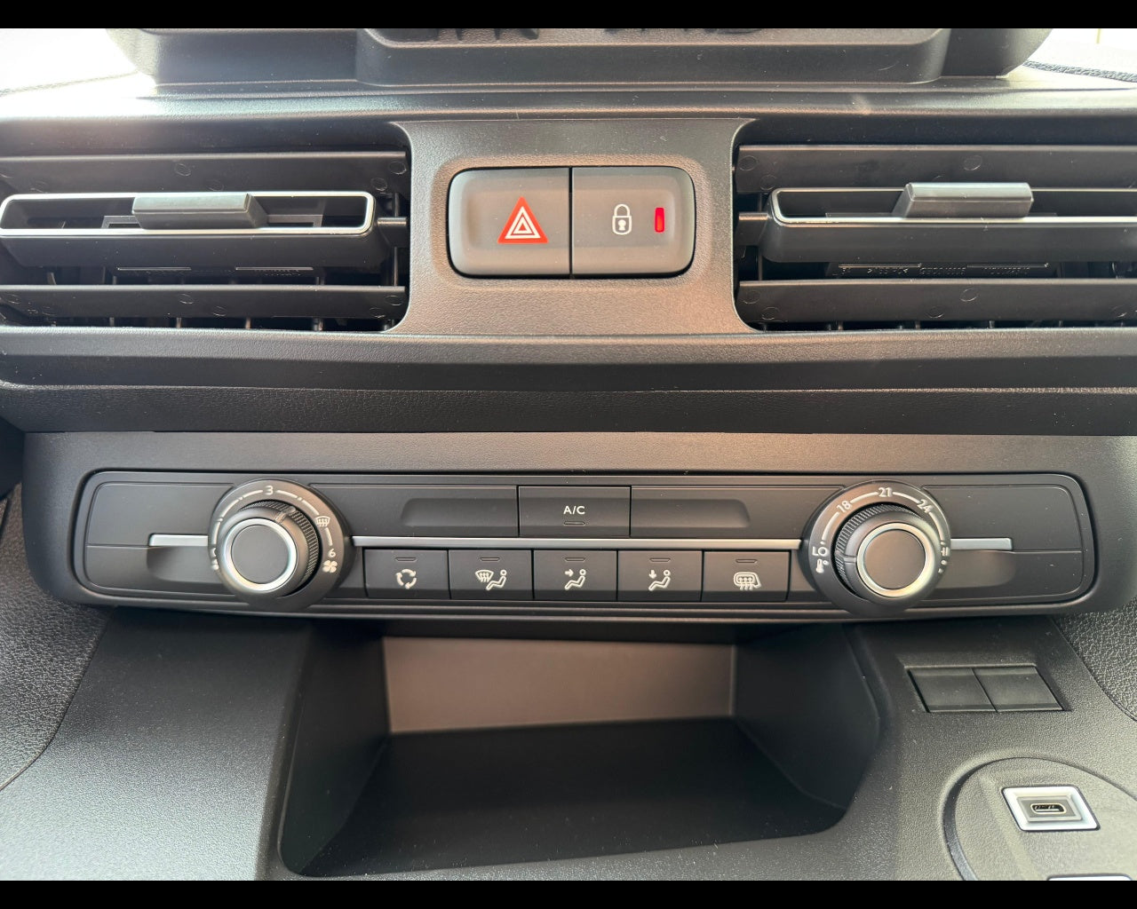 Doblò Series 4 Van Ch1 1.5 Bluehdi 100cv Mt6