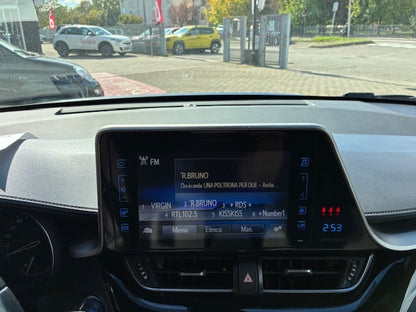 TOYOTA C-HR 1.8 HYBRID TREND