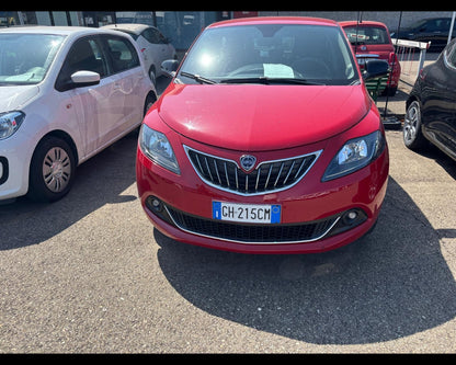 LANCIA Y