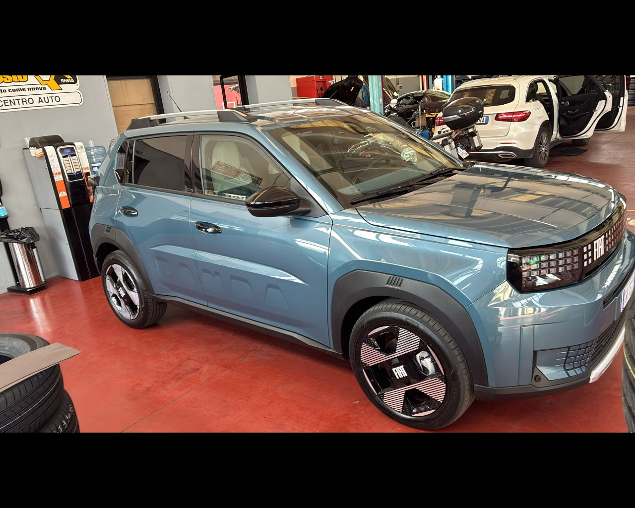 Grande Panda Hybrid La Prima 1.2 Hybrid 100cv