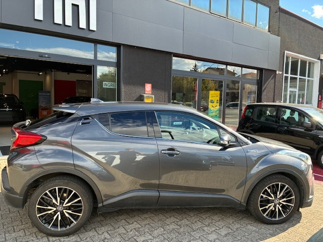 TOYOTA C-HR 1.8 HYBRID TREND