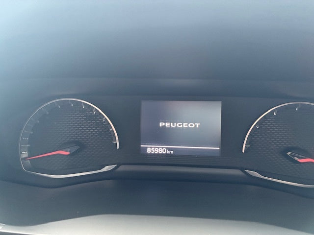 PEUGEOT 2008 1.2 BZ ALLURE