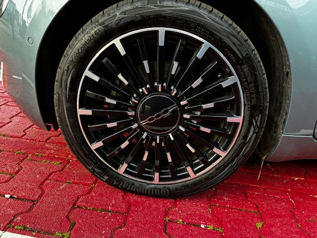 500 BEV 3+1 ICON 320KM