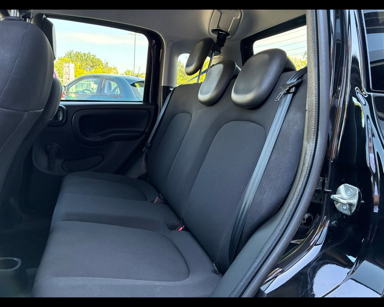 NUOVA PANDA 1.0 HYBRID 70CV CROSS