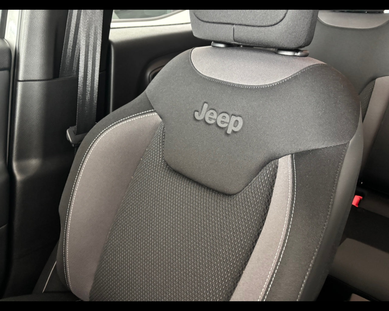 JEEP RENEGADE E-HYBRID MY 23 LIMITED 1.5