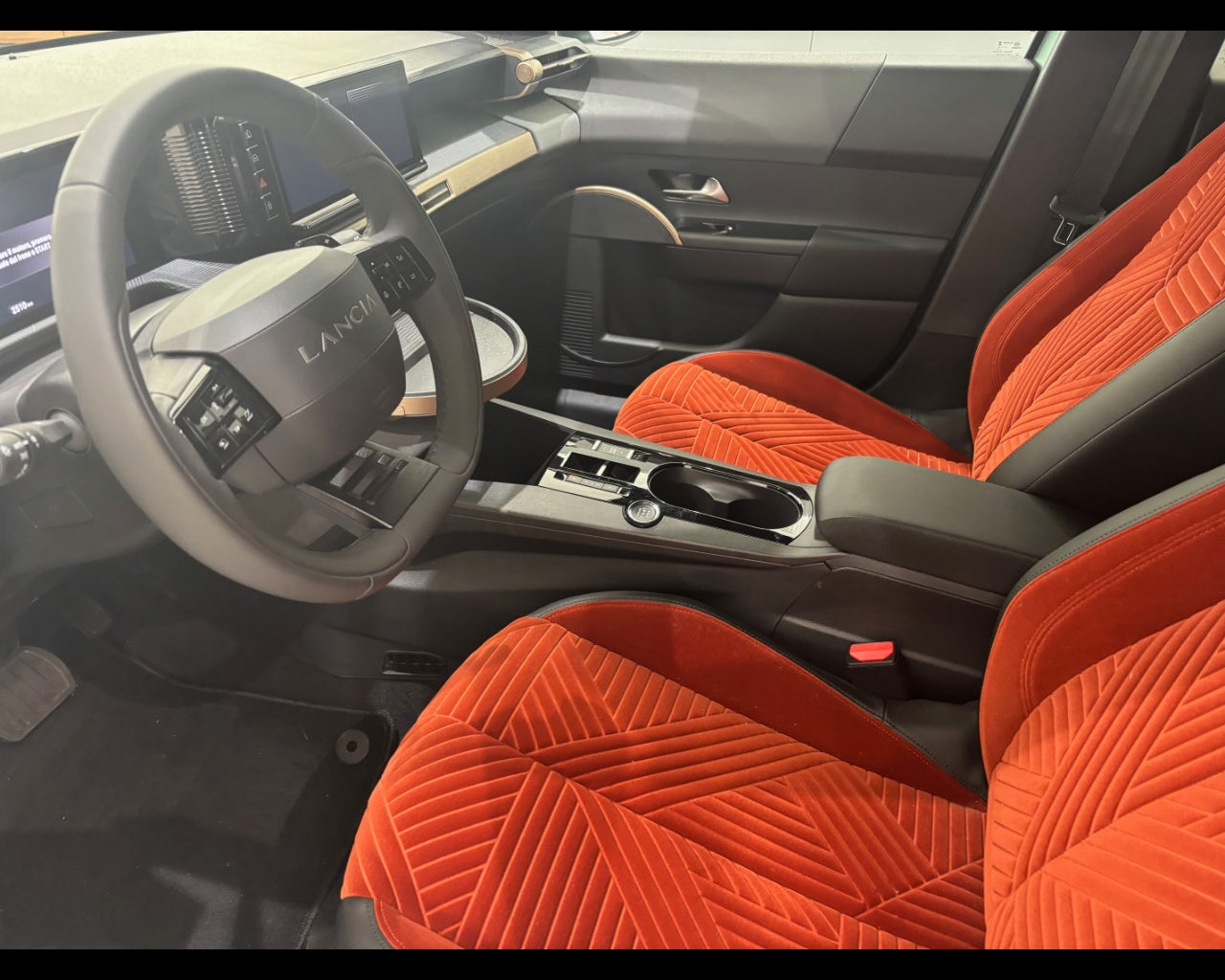 Nuova Ypsilon Ibrida Lx 1.2 100cv Ibrida