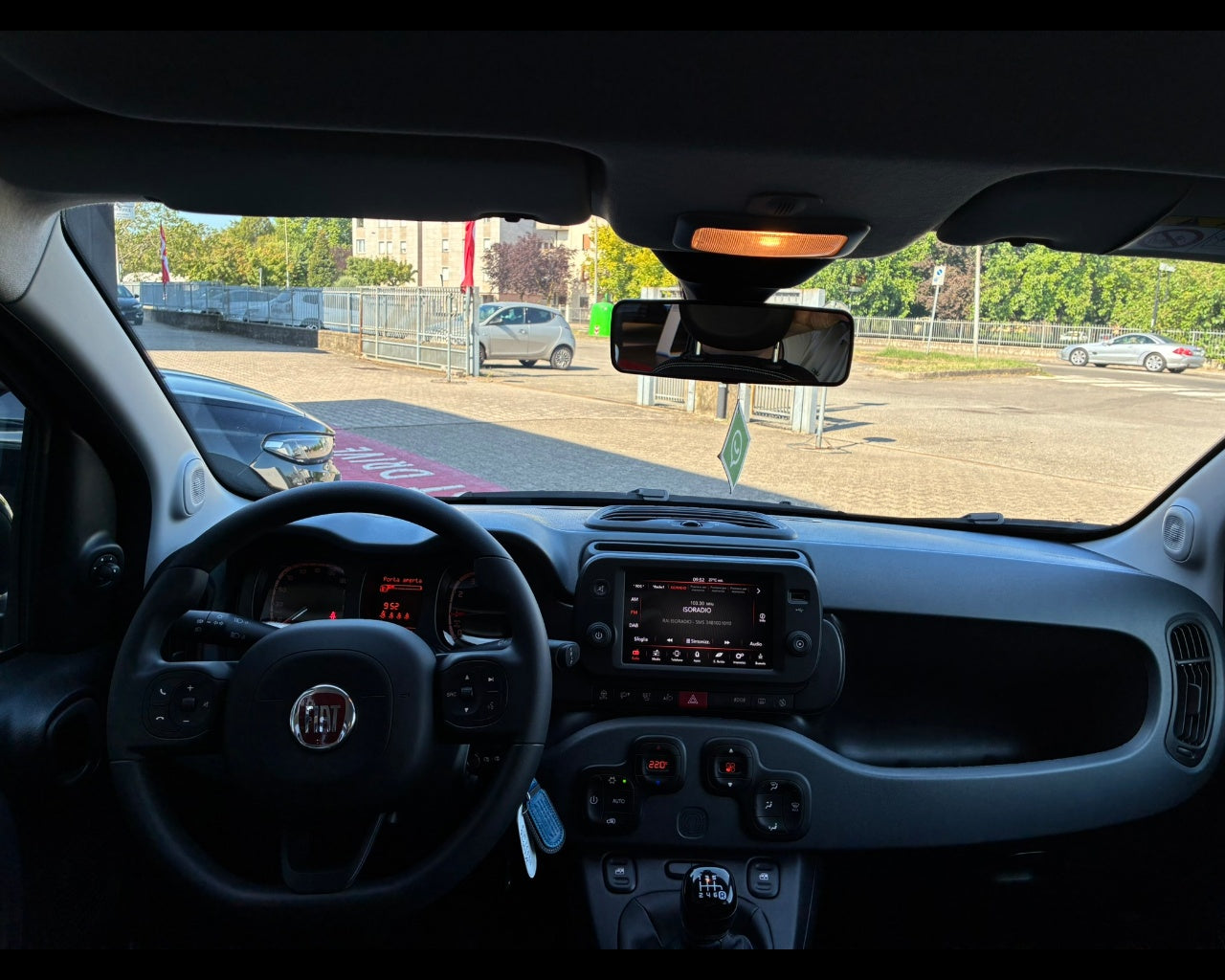 NUOVA PANDA 1.0 HYBRID 70CV CROSS