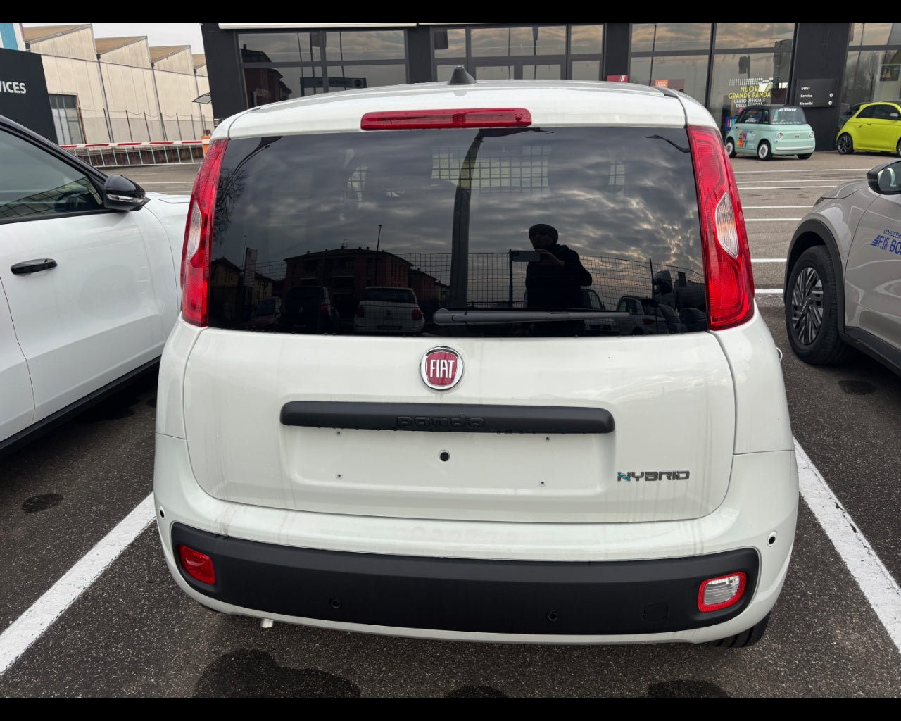 Panda Van Series 9 Panda 1.0 Hybrid S&S 70cv E6.4 - 2 Posti