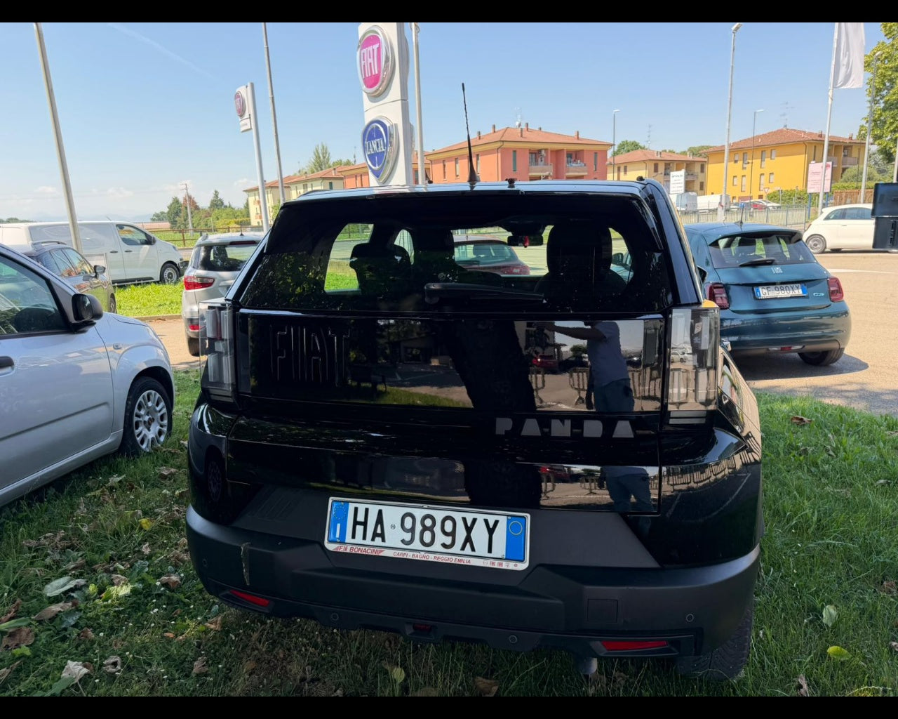 GRANDE PANDA HYBRID ICON 110CV
