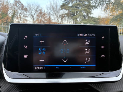 PEUGEOT 2008 1.2 BZ ALLURE