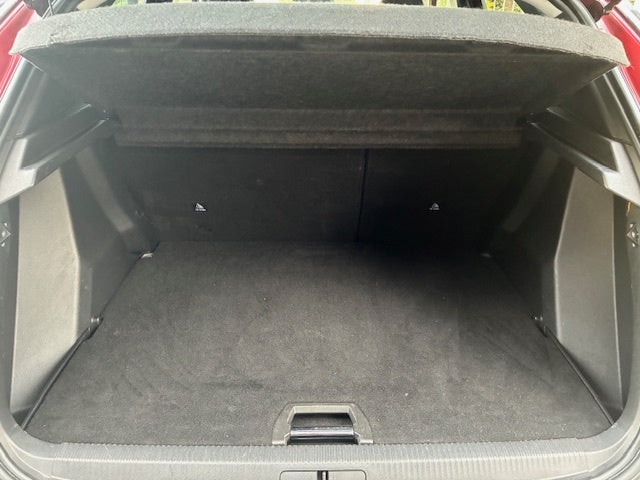 PEUGEOT 2008 1.2 BZ ALLURE