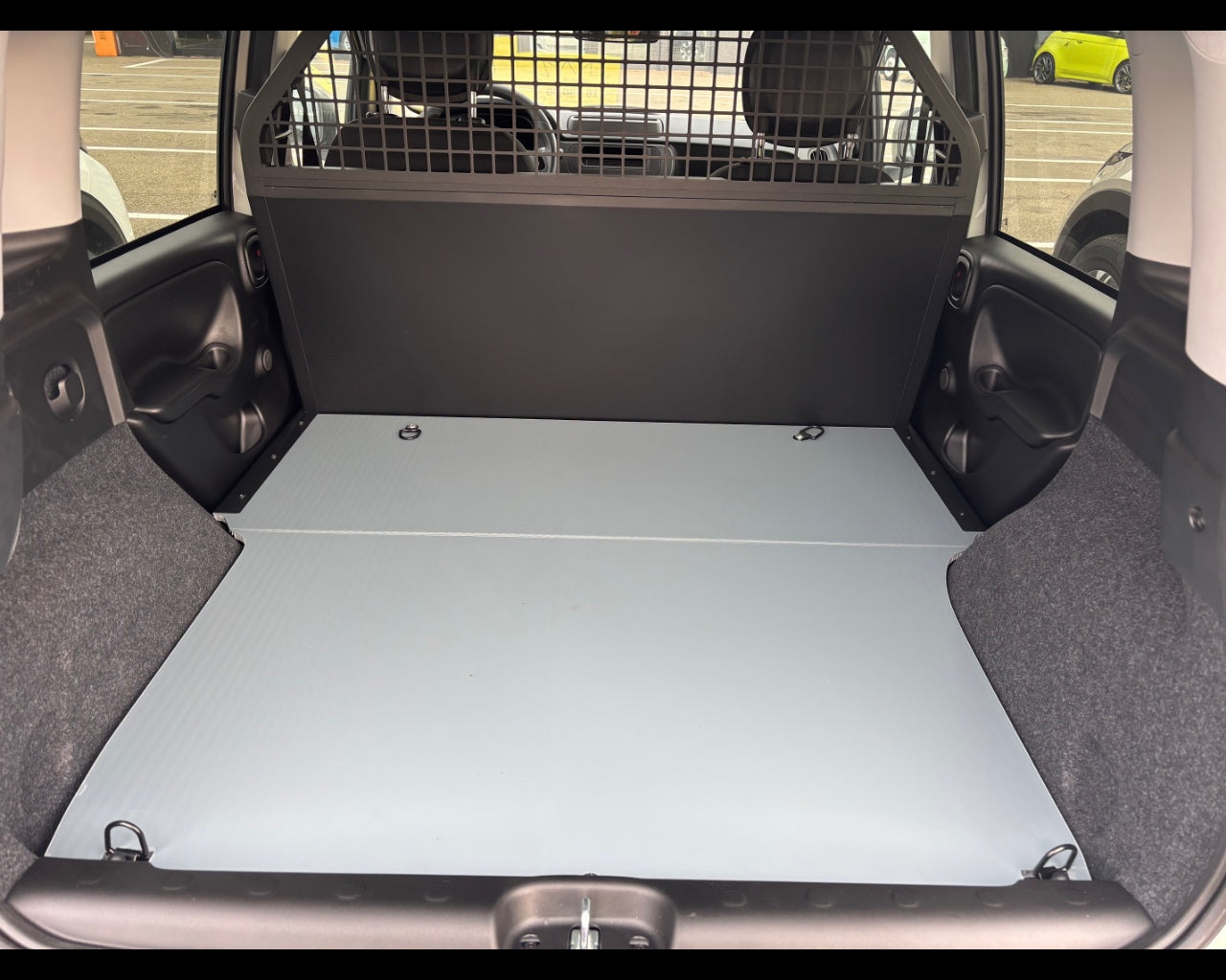 Panda Van Series 9 Panda 1.0 Hybrid S&S 70cv E6.4 - 2 Posti