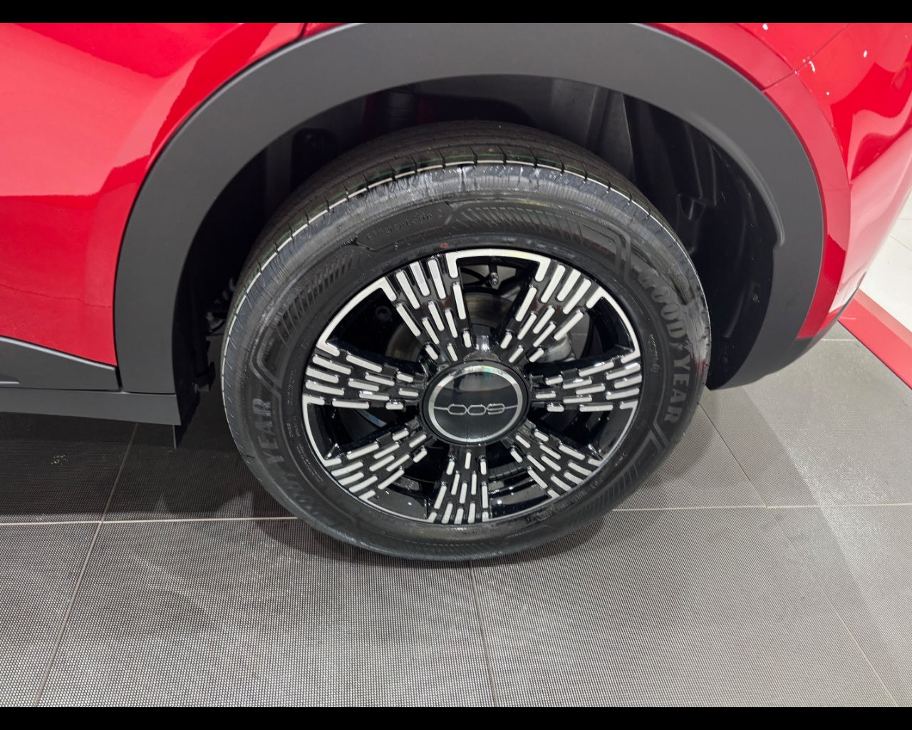 600 Hybrid Icon 1.2 Hybrid 145cv