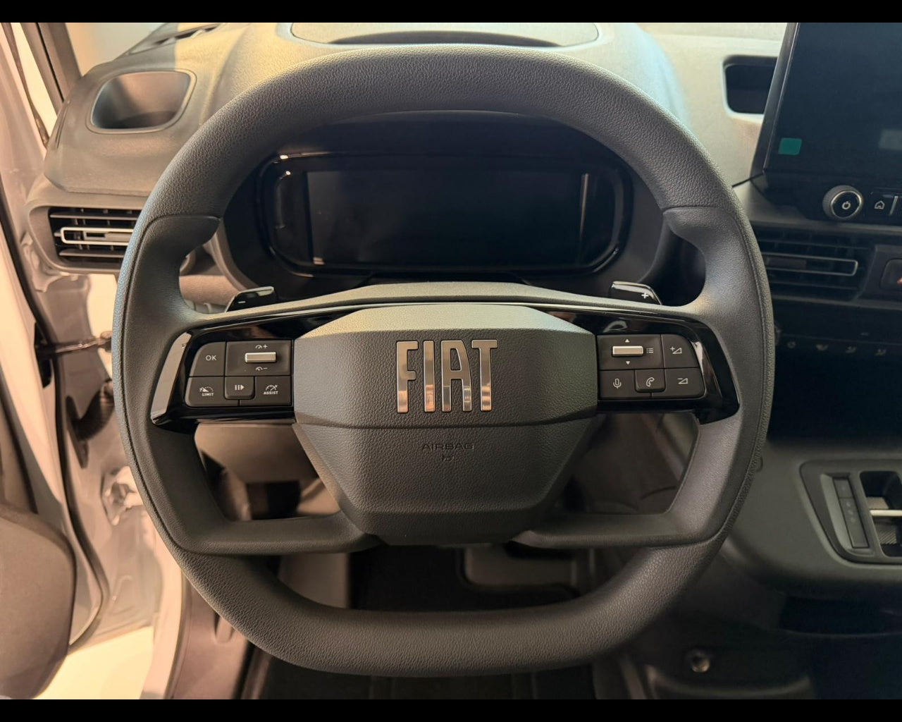 Doblò Series 4 Van Lh1 1.5 Bluehdi 130cv Mt6