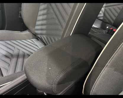 600 Hybrid Icon 1.2 Hybrid 145cv