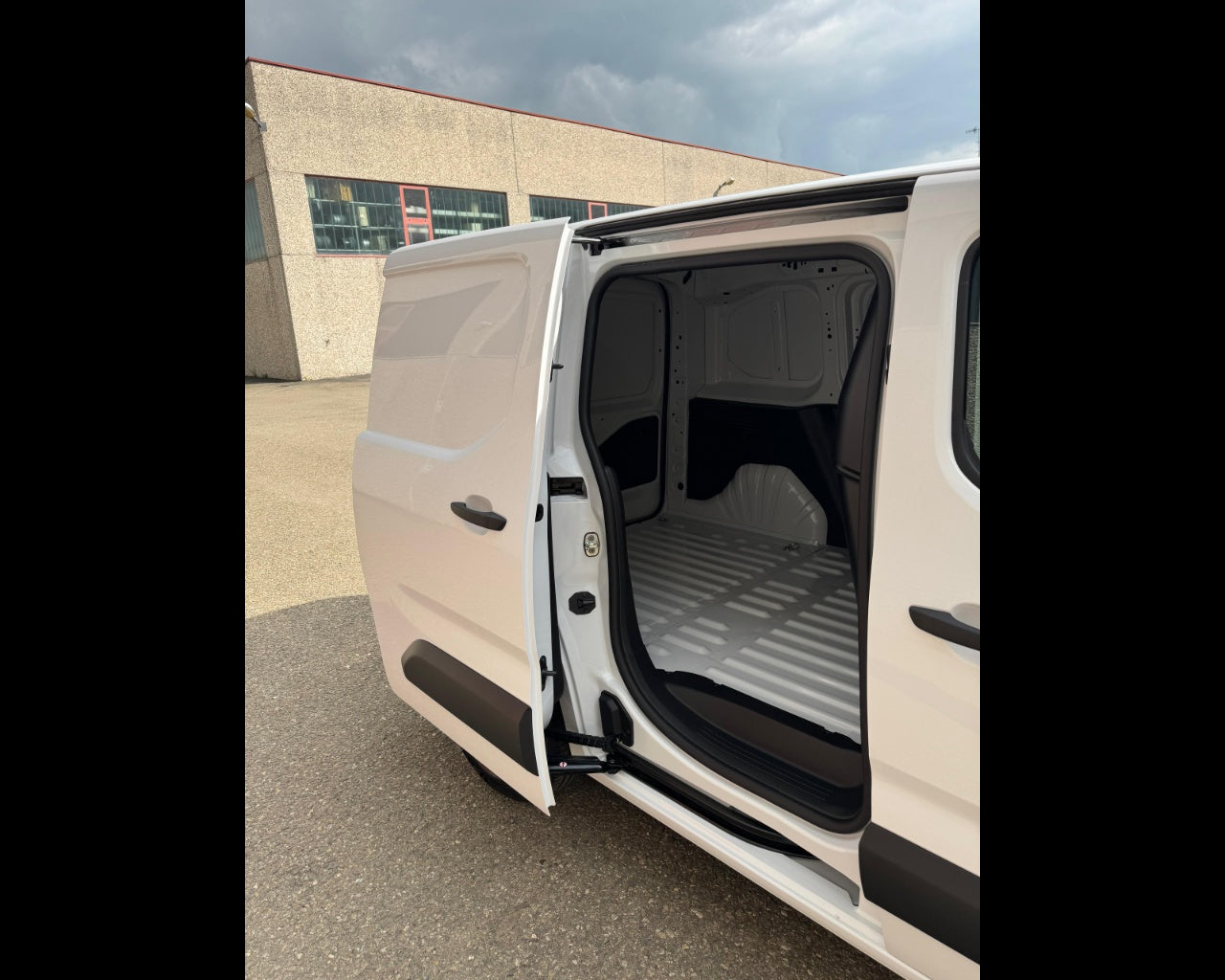 Doblò Serie 3 Van Ch1 1.5 Bluehdi 100cv Mt6