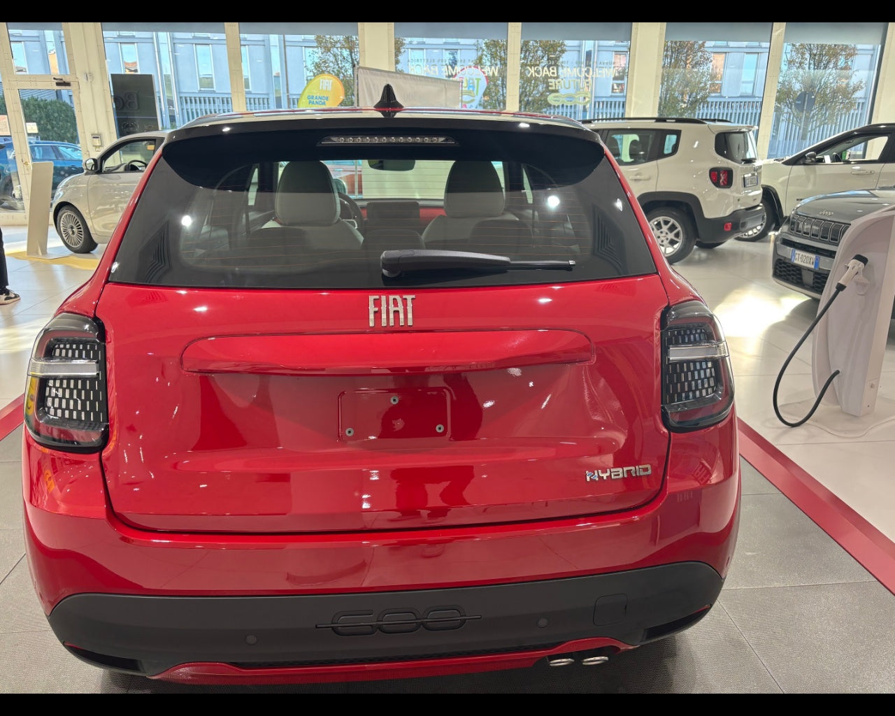 600 Hybrid Icon 1.2 Hybrid 145cv